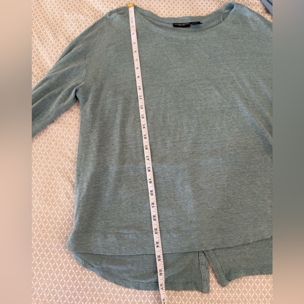 Large Sage Green Adrienne Vittadini Boatneck Linen Roll Tab Sleeve Top - Picture 6 of 11